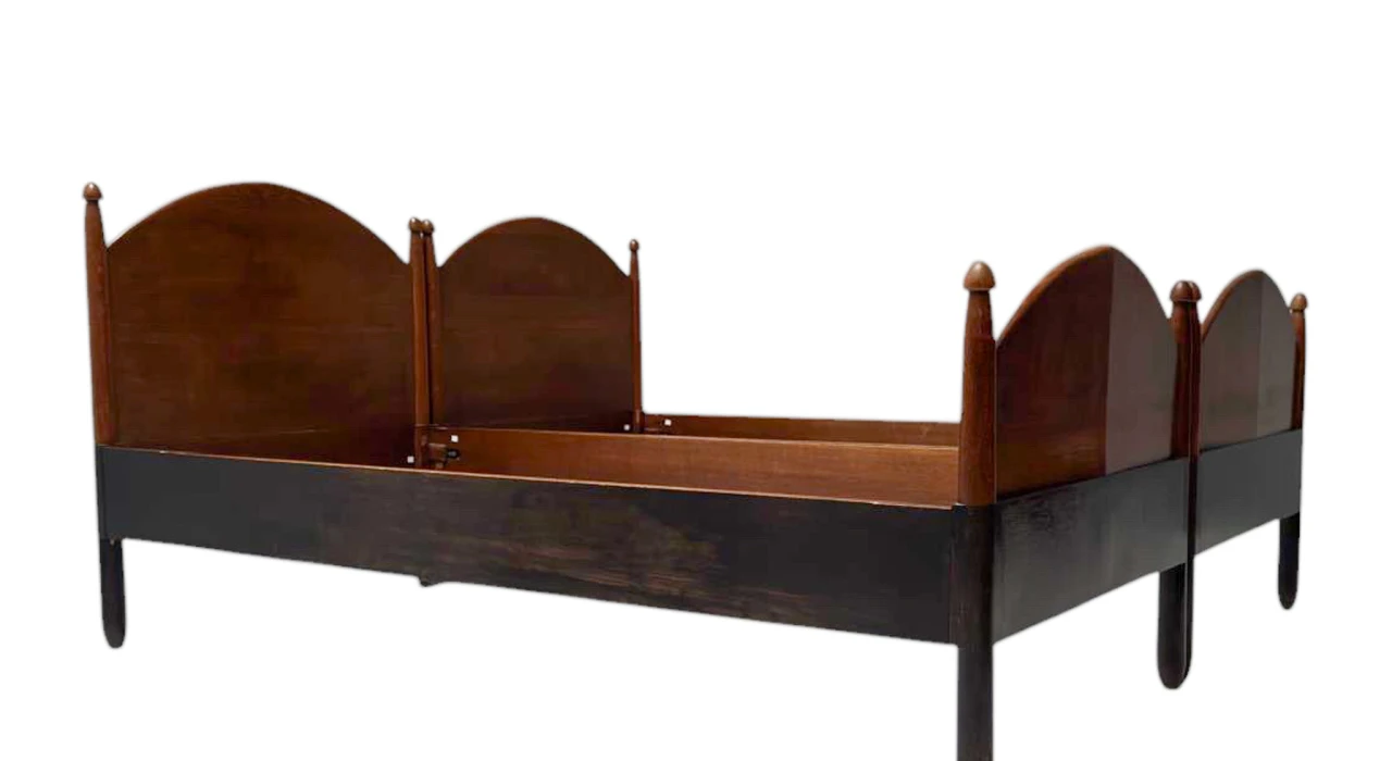 Willem Penaat Art Deco Amsterdamse School Twin Beds for Metz & Co., 1920s